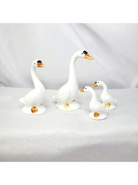 Vintage Porcelain Bone China Swan Goose Miniature Figurine Set Of 4 Japan MCM